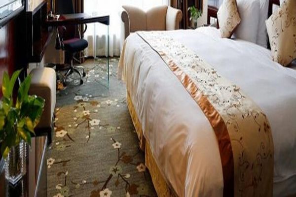Hotel Red Forest (Nanning)